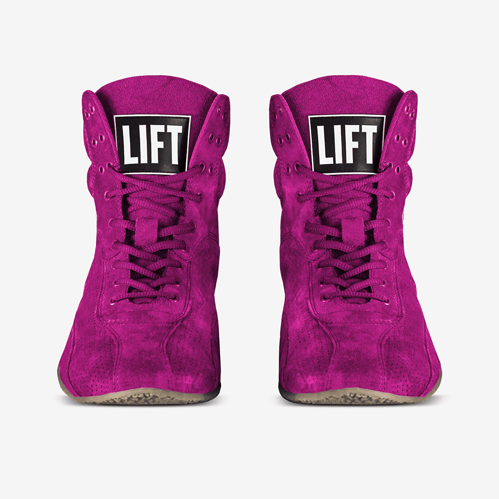 Pin de Boutique Fit em Botinhas de treino | Bota de treino, Tenis com  salto, Look com bota