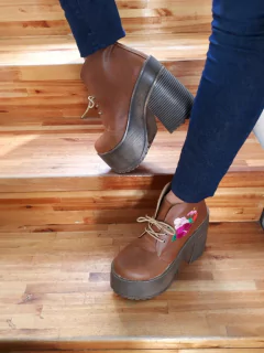 Bota A - comprar online