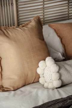 Almohadon Gasa Avellana 50x50