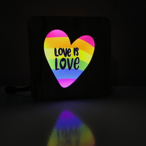Luminária Ledito Wood - Love is Love 1 - comprar online
