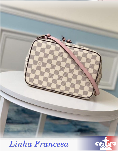 louis vuitton bolsa nude