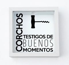 CUADRO PORTA CORCHOS 43 x 33 cm - comprar online