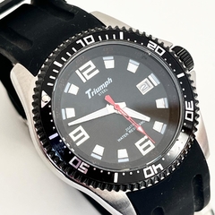 RELOJ TRIUNPH SUMERGIBLE CAJA ACERO CORREA SILICONA 522016