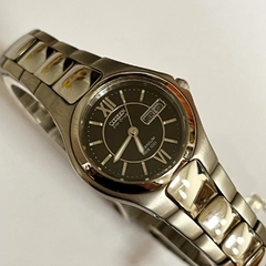 Reloj CITIZEN dama en titanium EcoDrive EW305168E