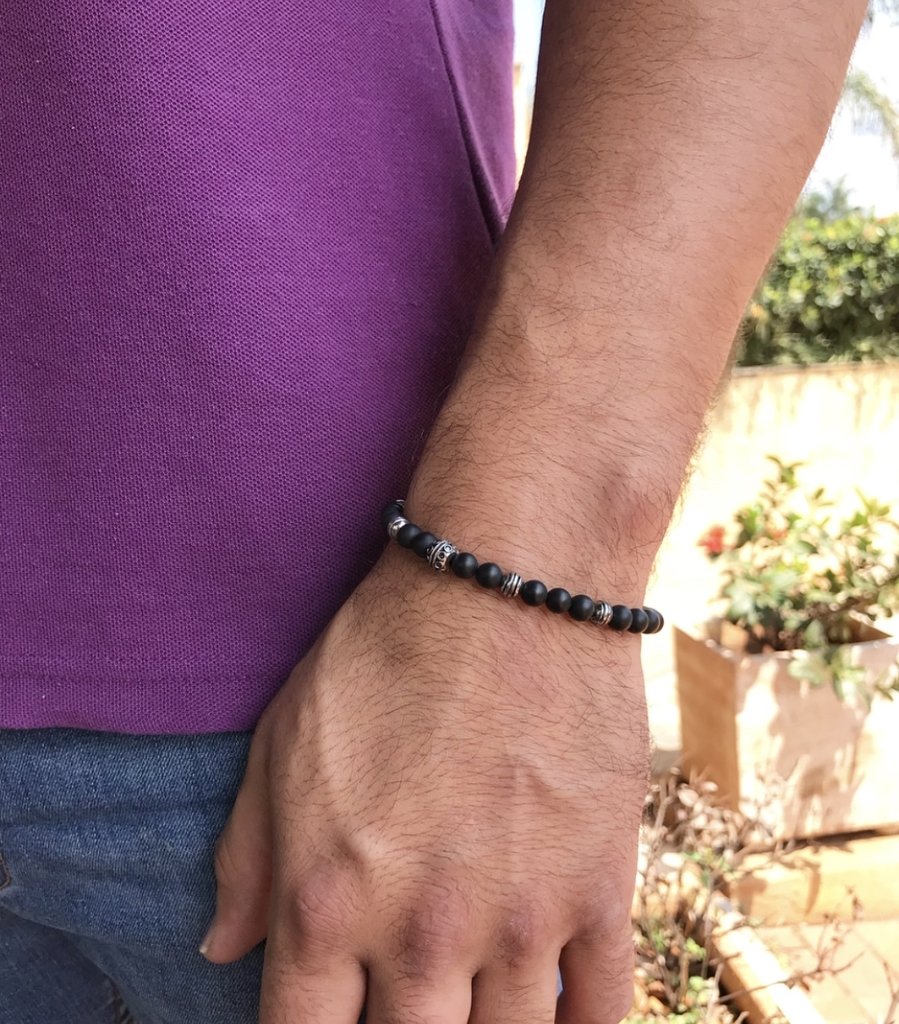 pulseira masculina bolinhas pretas com aço