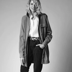 Camisaco Cold Days en internet