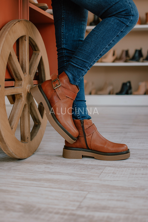 Alucinna Trendy Shoes