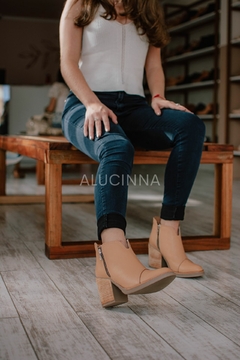 LORENA CAMEL. - Alucinna Trendy Shoes