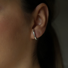 Aros Stud Lobe Cuff - comprar online