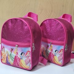 Mochila Glitter com bolso no tema Princesas lembrancinha para festa infantil - comprar online