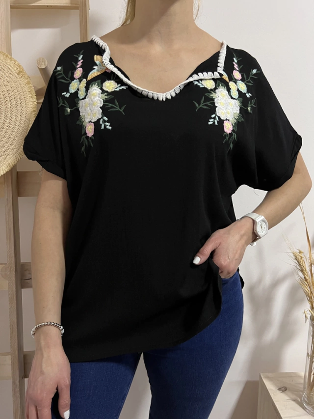 Blusa Bordada Monterrey - Comprar en Paloma Clothes Blusa Bordada Monterrey - Comprar en Paloma Clothes
