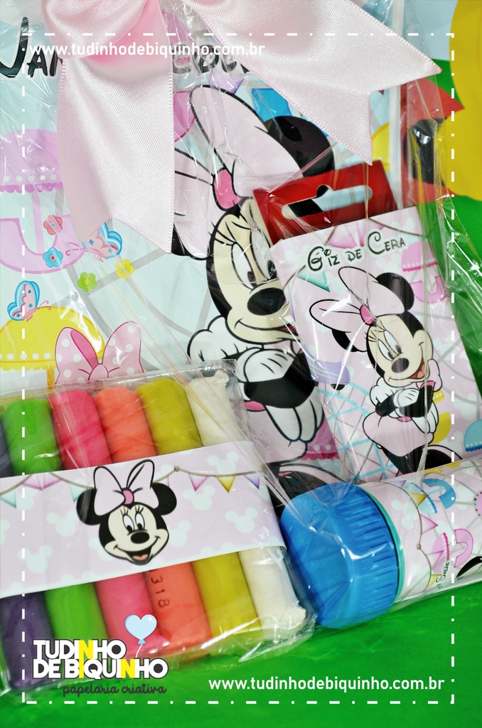 LIVRO Minnie DISNEY - LER E COLORIR + giz de cera