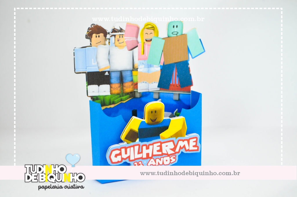 Porta Bis Duplo Roblox Menina