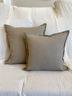 ALMOHADON TUSOR COCO CON PESTAÑA 40X40 en internet