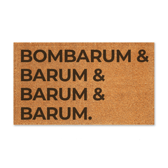 Capacho personalizado: Bombarum & Barum & Barum & Barum. - tapete em fibra natural de coco