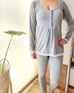 Pijama Cloe Gris - comprar online
