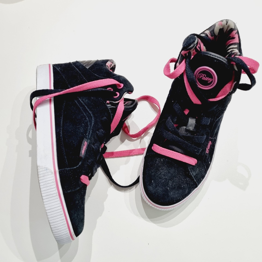 ZAPATILLAS AGAMUZADAS