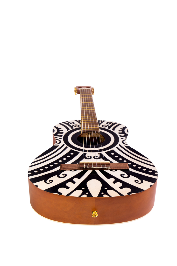 Guitarra Criolla 39 Diseño Mahori Incluye Funda