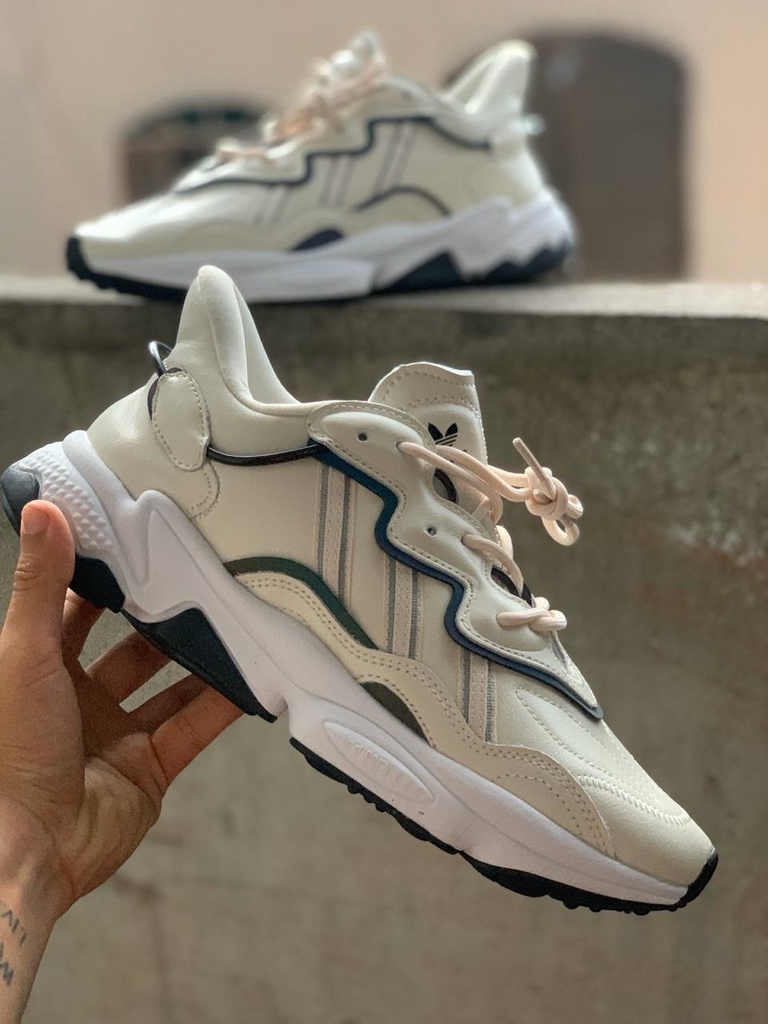 ozweego bege refletivo