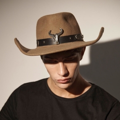 Sombrero Cowboy Bad Toro na internet