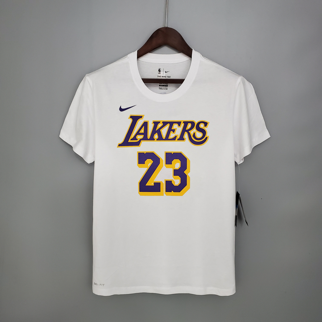 t shirt nike branca