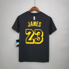 T-Shirt LA Lakers - James #23 - Preta - Nike - loja online