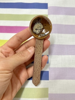 Cuchara de cerámica grabada - Amalia Carrara - comprar online