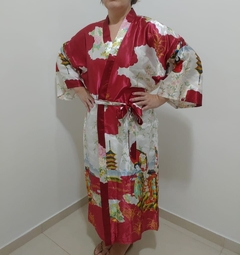 Kimono de Poliéster Longo Vinho Estampa Gueixa