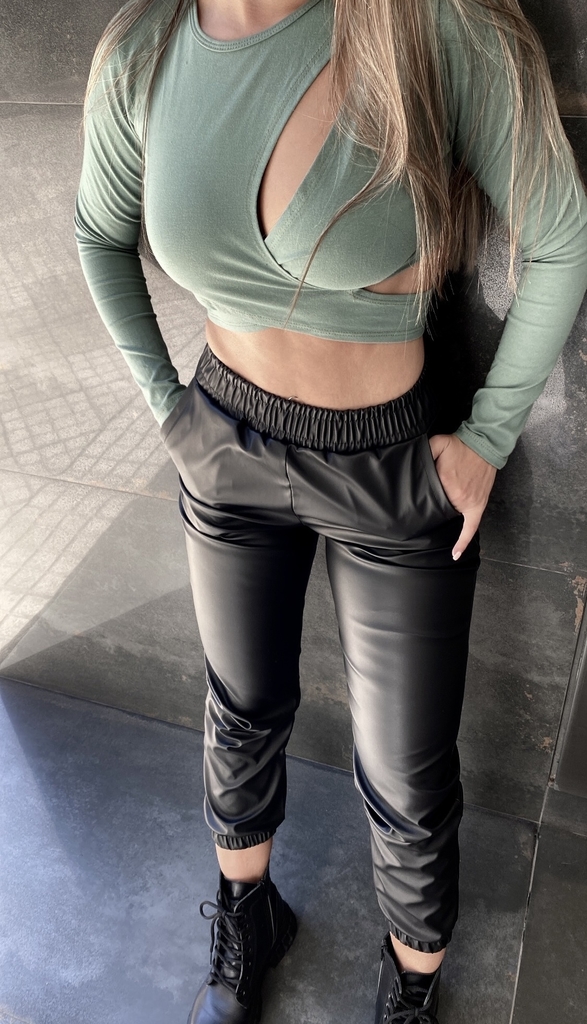 Jogger Ecocuero, cintura regulable, tendencia y comodidad que vas a amar!