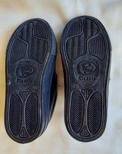Zapatillas negras con velcro - Rigazio en internet