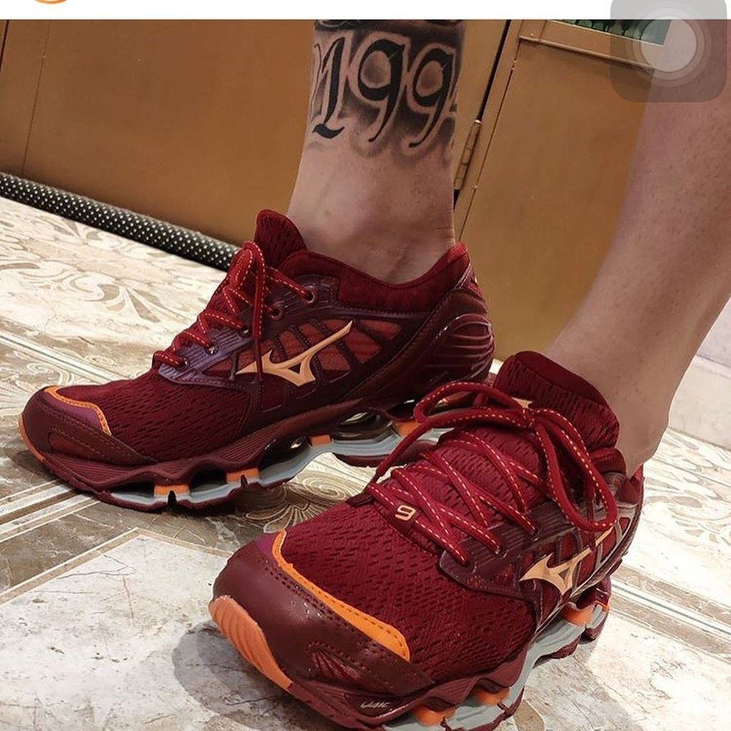 mizuno 9 vermelho
