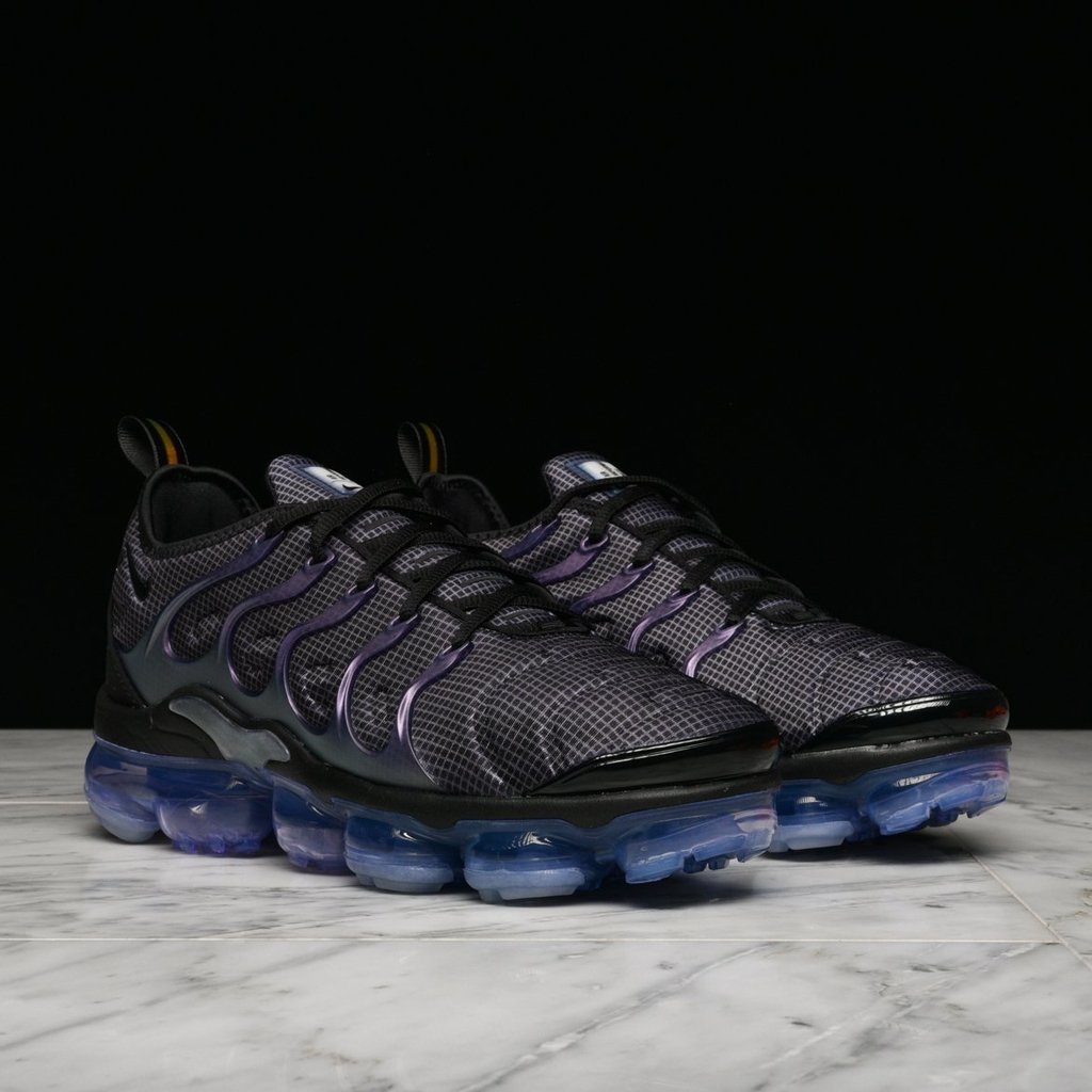 vapor max plus camaleao