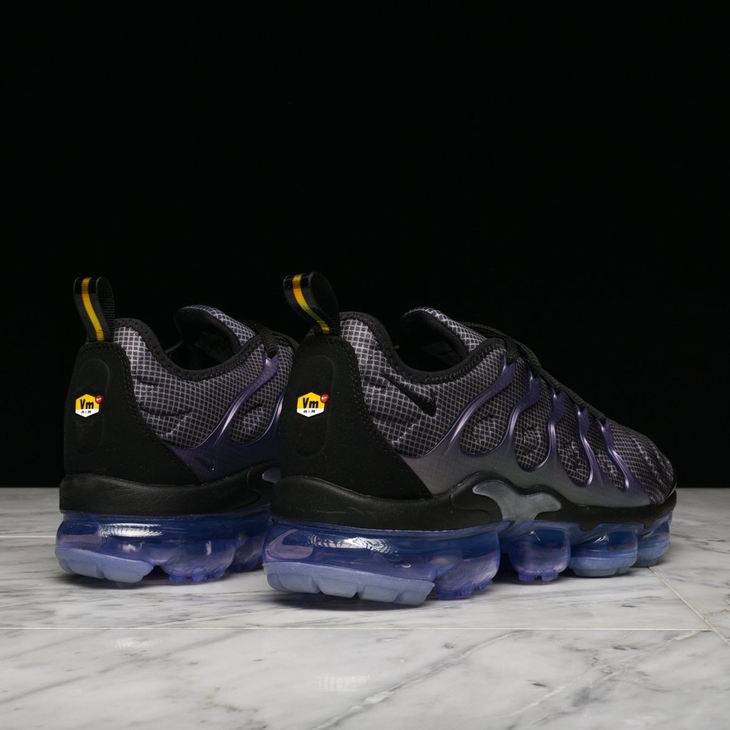 tenis vapormax plus roxo