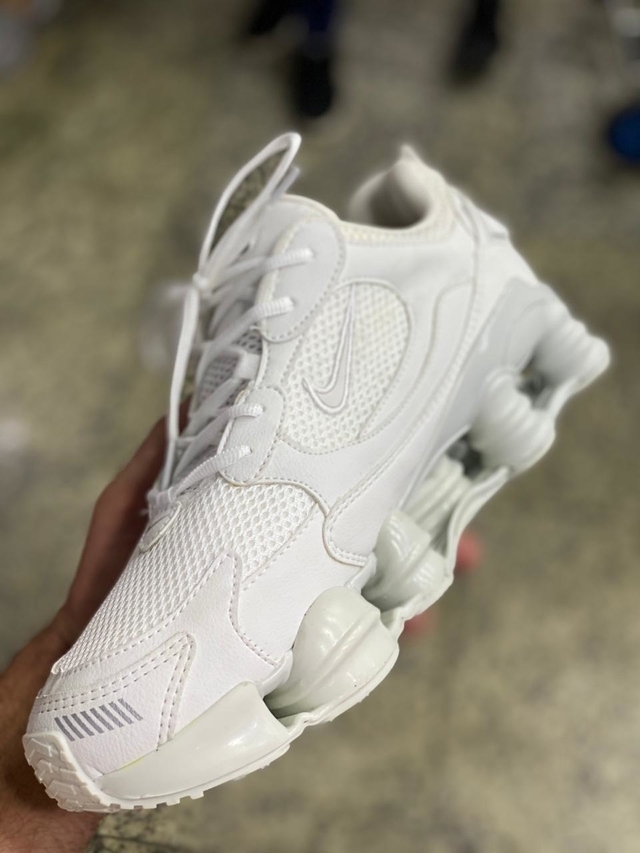 novo nike shox 12 mola