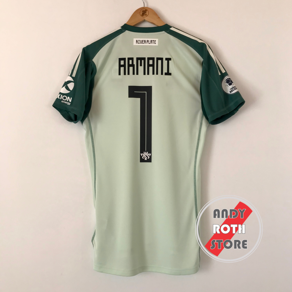 camiseta armani river