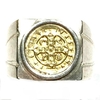Anillo San Benito plata y oro estilo sello cuadrado con lineas caladas nro. 17
