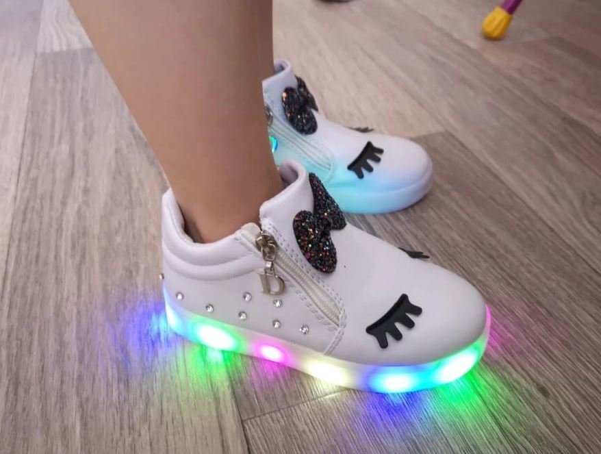 Tênis Infantil com Led Unicórnio