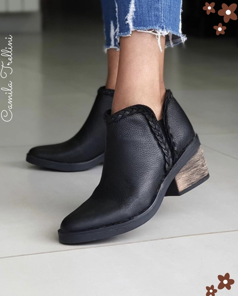 camilatrellini Instagram profile with posts and stories - Picuki.com