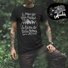 Y pensar que para muchos la tierra es tierra nomas - Atahualpa en internet