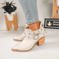 Nash Off White (últimas 35)