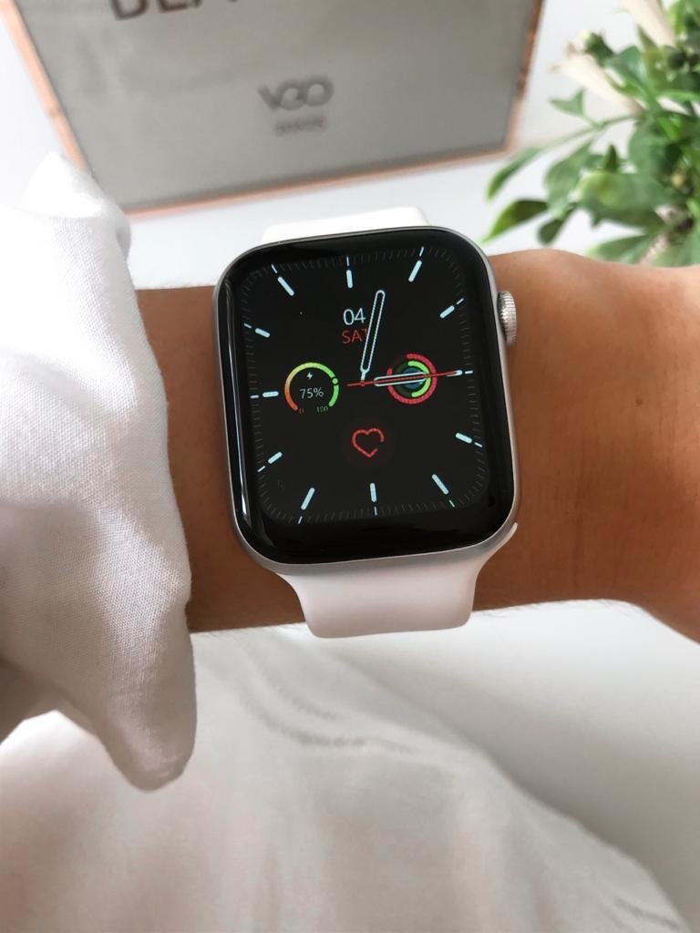 SMARTWATCH XT-SW26 PLUS SILICONA BLANCA
