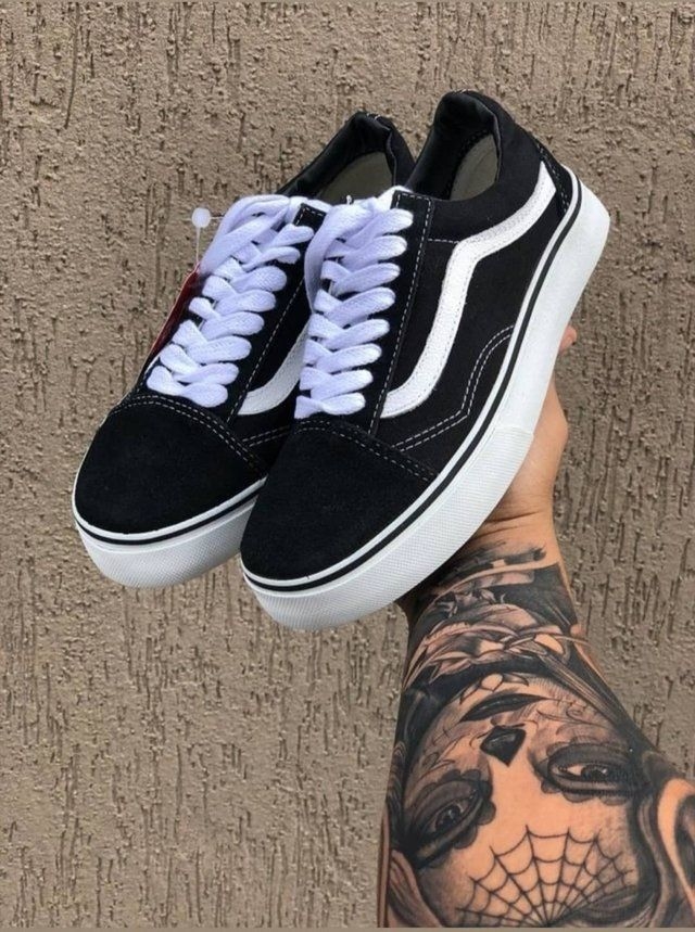 Tênis Vans Old Skool Preto/Branco - Griffeborges