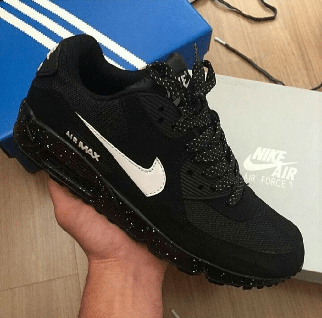 air max 90 preto com linha branca