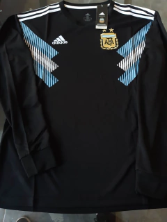Camiseta adidas Seleccion Argentina manga larga negra 2018 2019