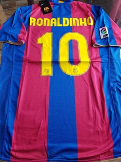 Camiseta Nike Retro Barcelona Titular Ronaldinho 10 2007 2008