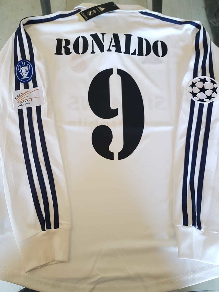 Camiseta adidas Real Madrid Manga Larga Retro Ronaldo 9 2002 Parches