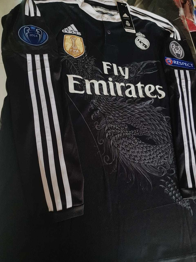 Camiseta adidas Real Madrid Manga Larga Retro Negra (Dragon) Ronaldo 7 2014  2015 Parches