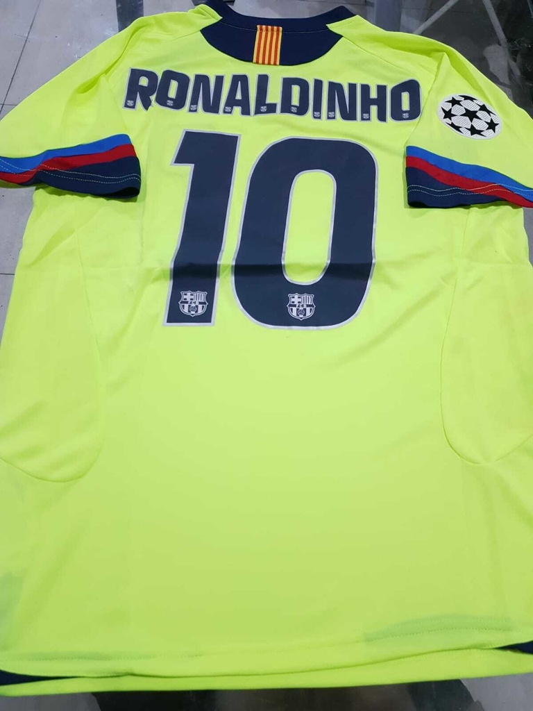 Camiseta Nike Barcelona Retro Fluor Ronaldinho 2006