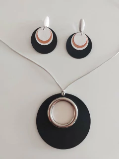 Colar Design Papel - círculo preto - Imaterial Artesanato Brasileiro