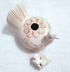 Galinha de Cerâmica Jequitinhonha P - Branca na internet